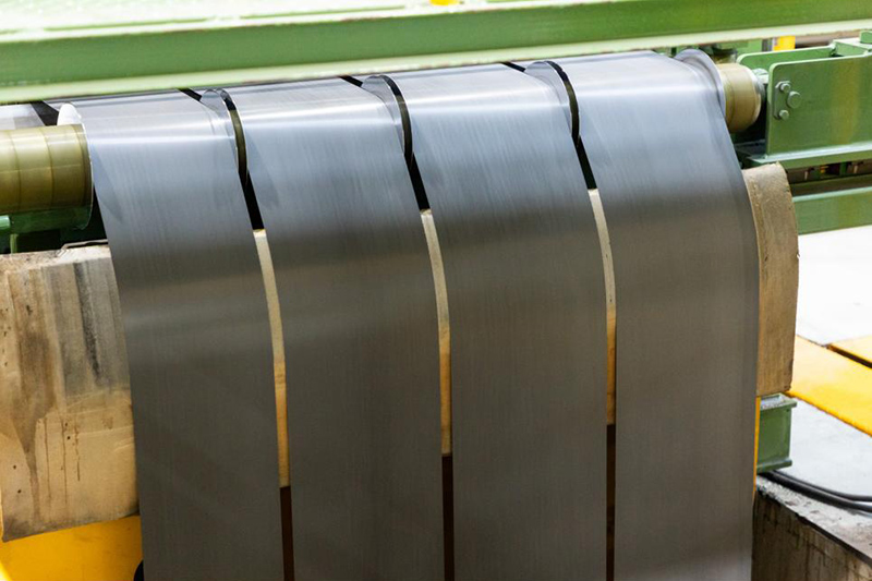 3 HIGH-SPEED SLITTING LINES